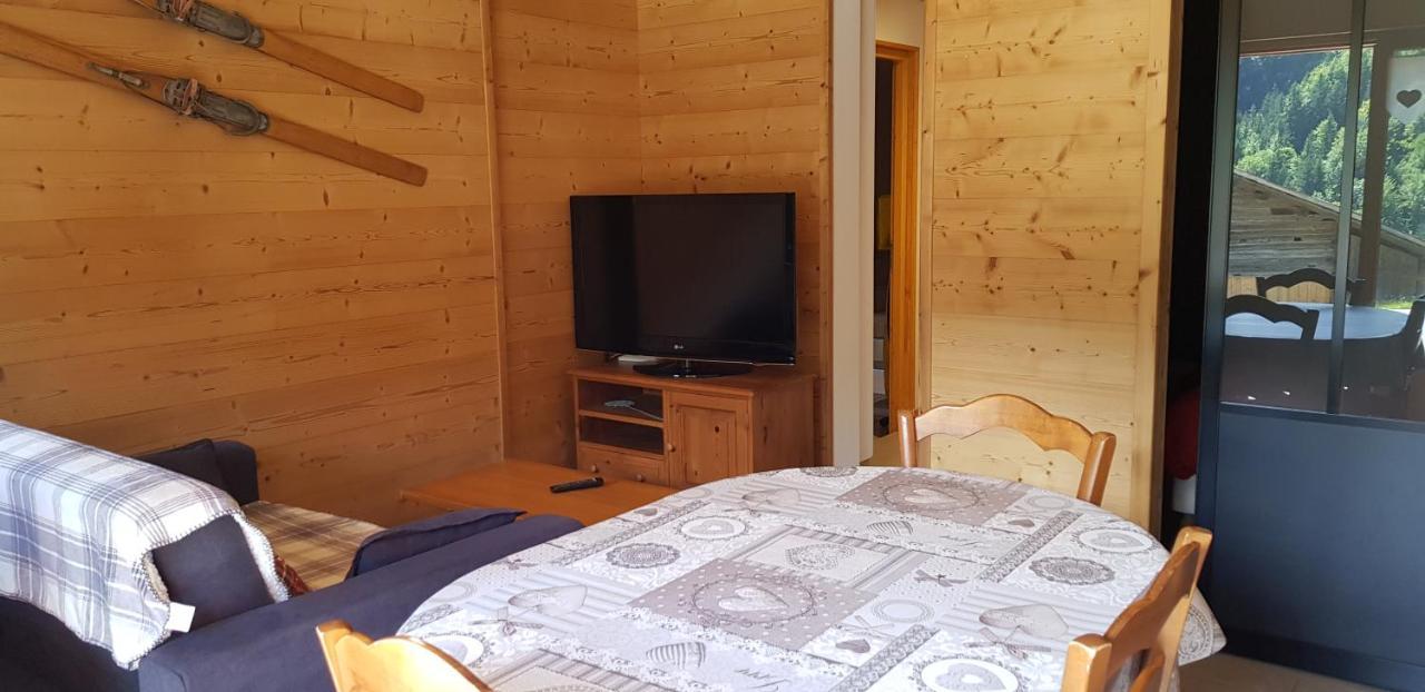 Appartement Cosy Face Aux Aravis เลอกรองด์บอร์นอง ภายนอก รูปภาพ