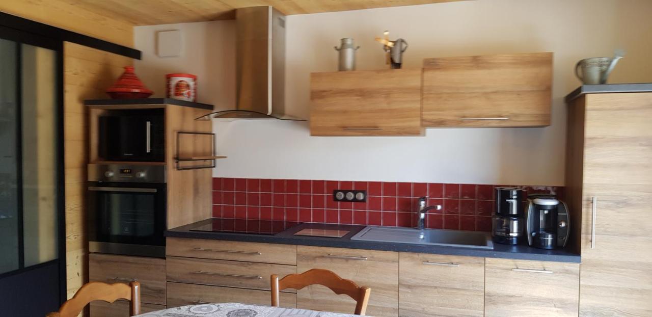 Appartement Cosy Face Aux Aravis เลอกรองด์บอร์นอง ภายนอก รูปภาพ