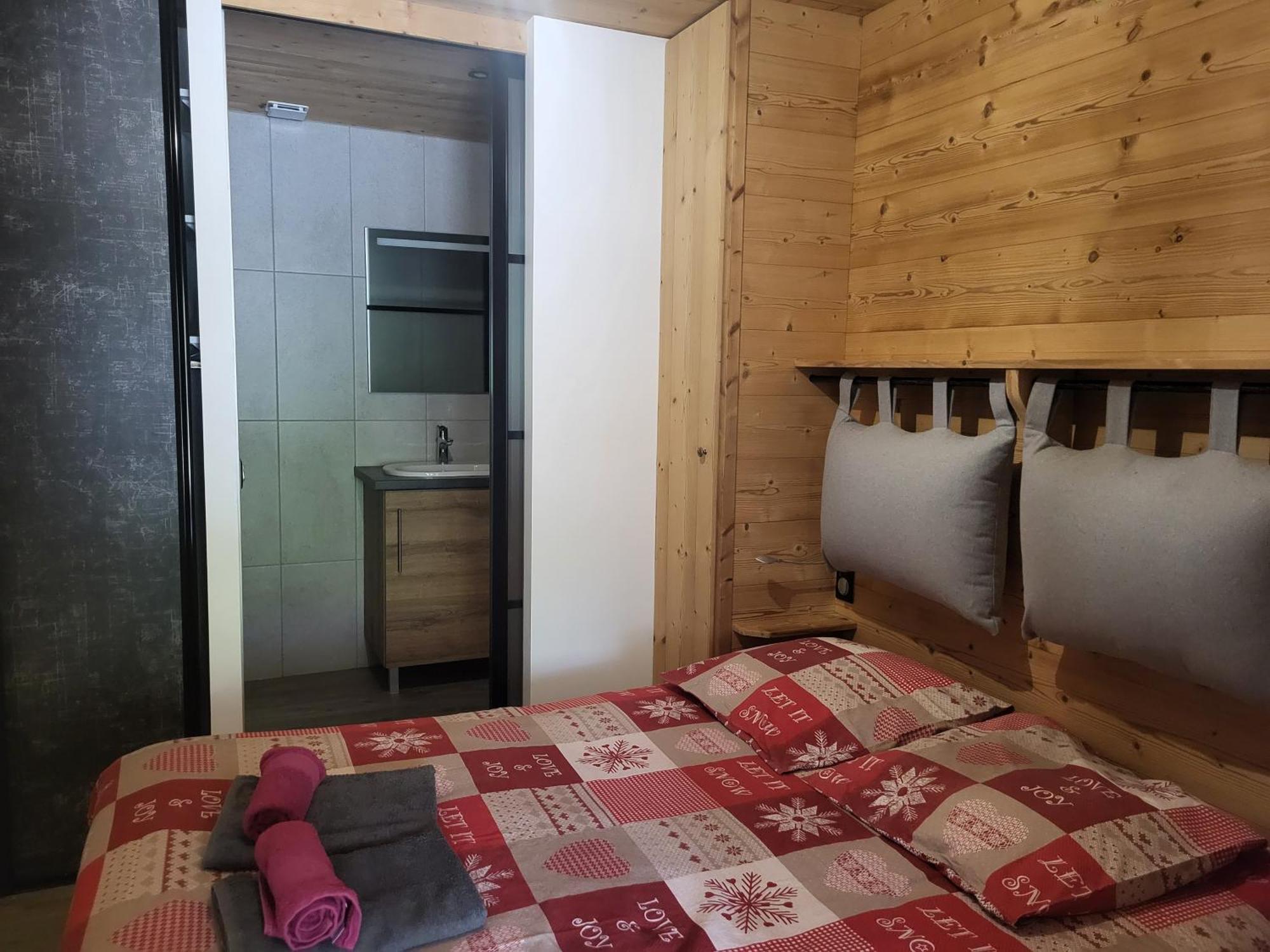 Appartement Cosy Face Aux Aravis เลอกรองด์บอร์นอง ภายนอก รูปภาพ