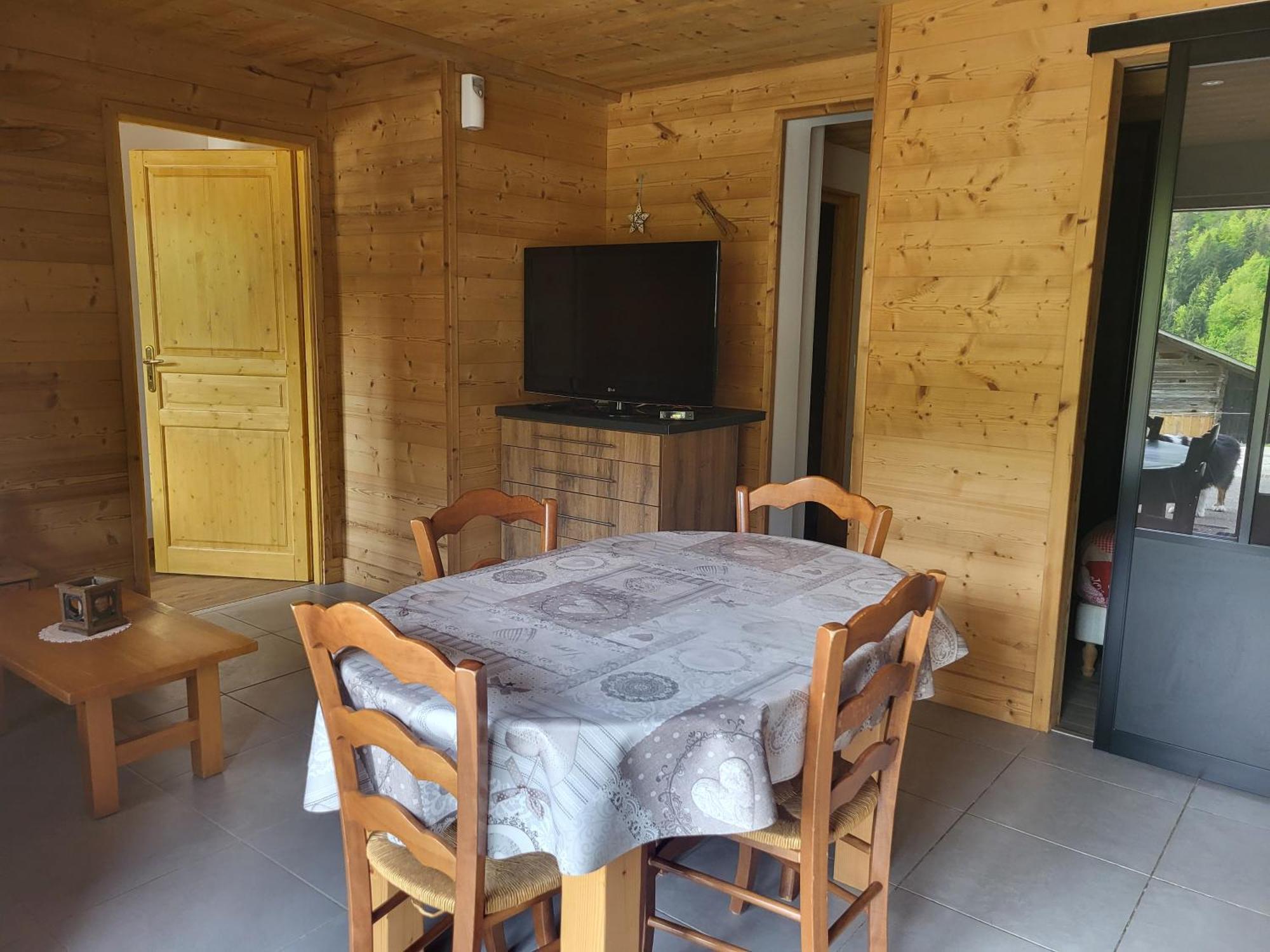 Appartement Cosy Face Aux Aravis เลอกรองด์บอร์นอง ภายนอก รูปภาพ